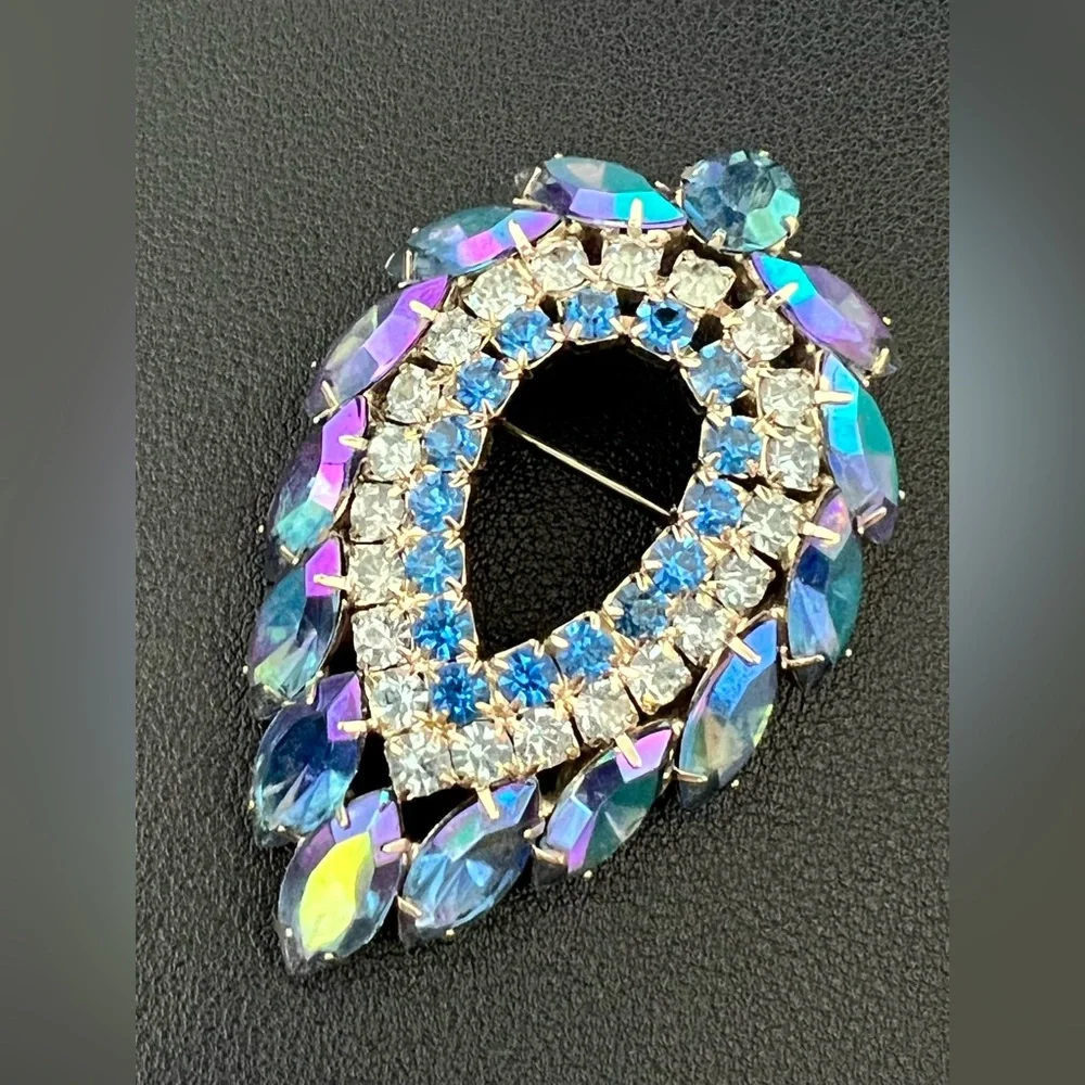 VNTG Sarah Coventry "Blue Lagoon" brooch - Picture 7 of 7